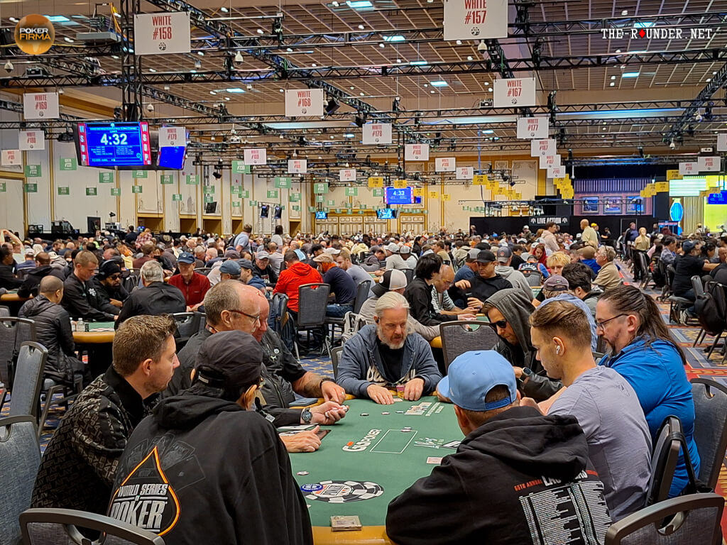 WSOP 2024 Fabian Rolli im NLH Deepstack obenauf